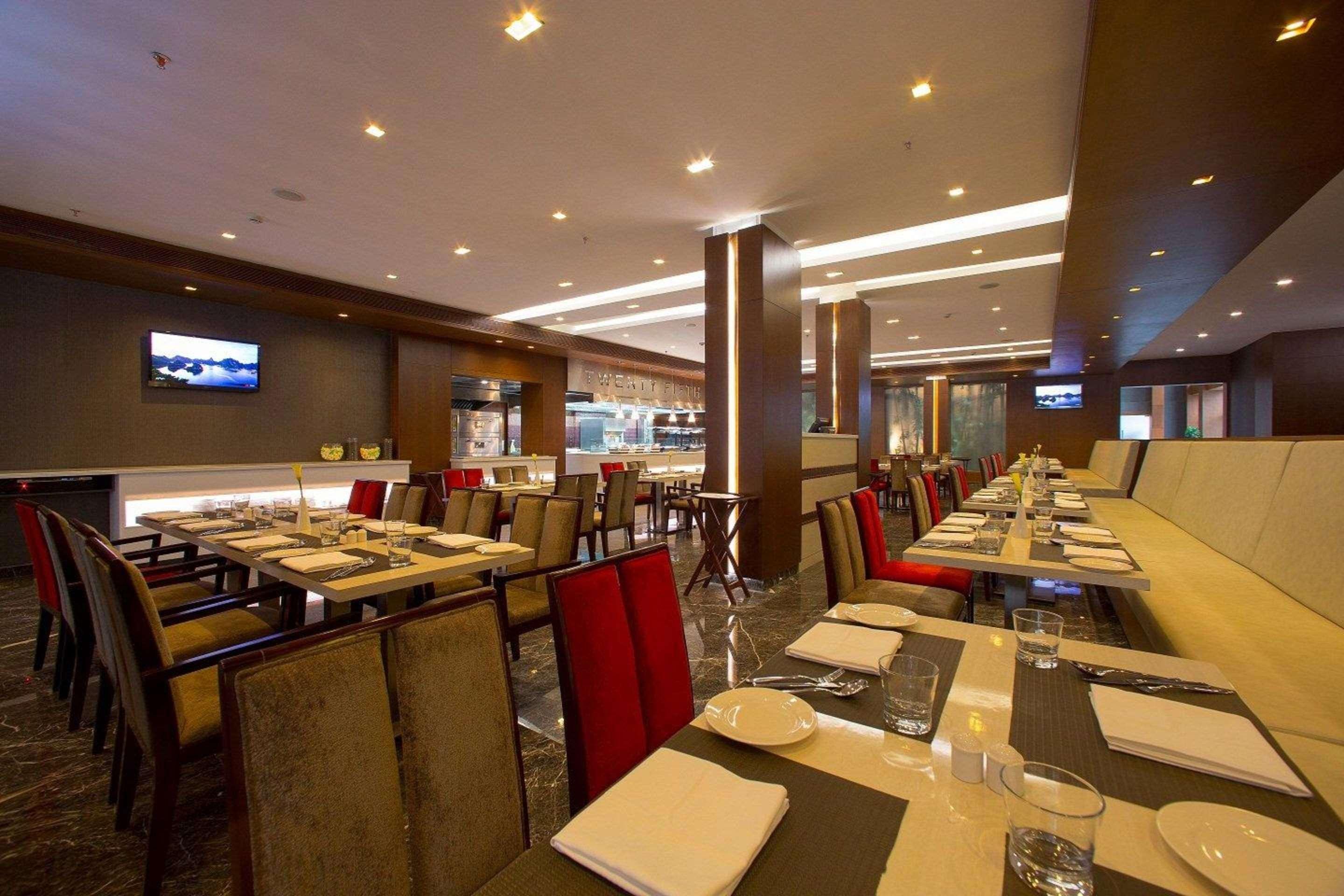 钦奈克拉丽奥酒店 外观 照片